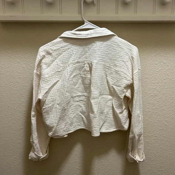 Cream Button-down Top - Picture 2 of 3